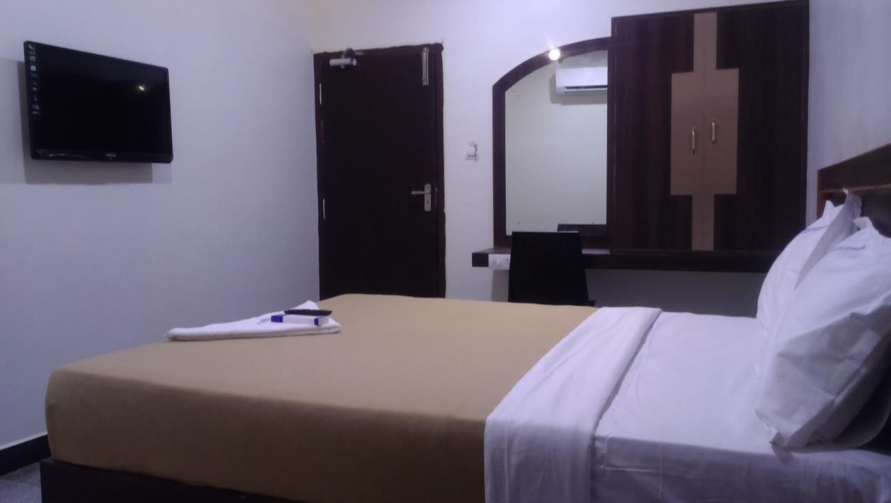Bg Residency Hotel Madurai Luaran gambar