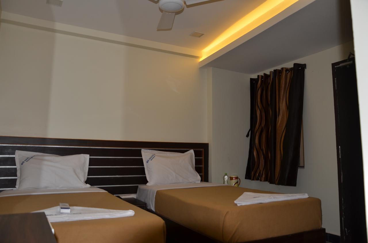 Bg Residency Hotel Madurai Luaran gambar