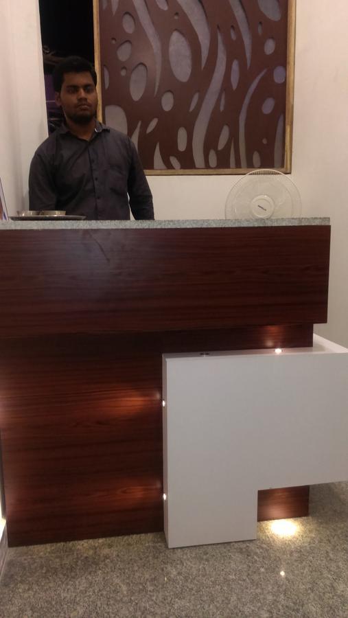 Bg Residency Hotel Madurai Luaran gambar